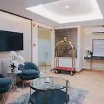 Luxo Suites